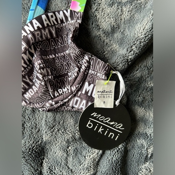 Tropical Moana Army Small Top - Picture 3 of 5